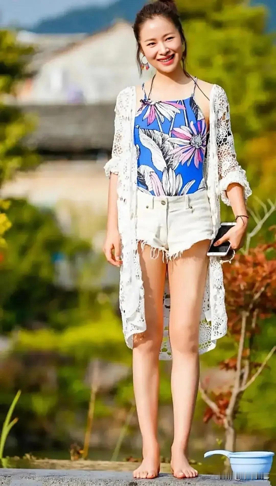 江一燕离婚了和杜江一毛钱关系也没有！杜江妻子霍思燕不愿意了，杜江离婚作为妻子的