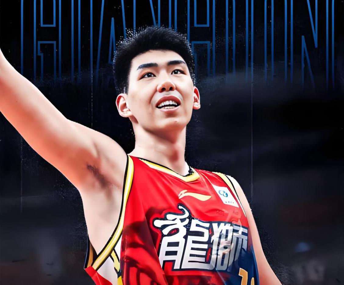 徐昕重返广东队的时间，不远了！CBA全明星正赛上，广东队租借给广州队的中锋徐昕