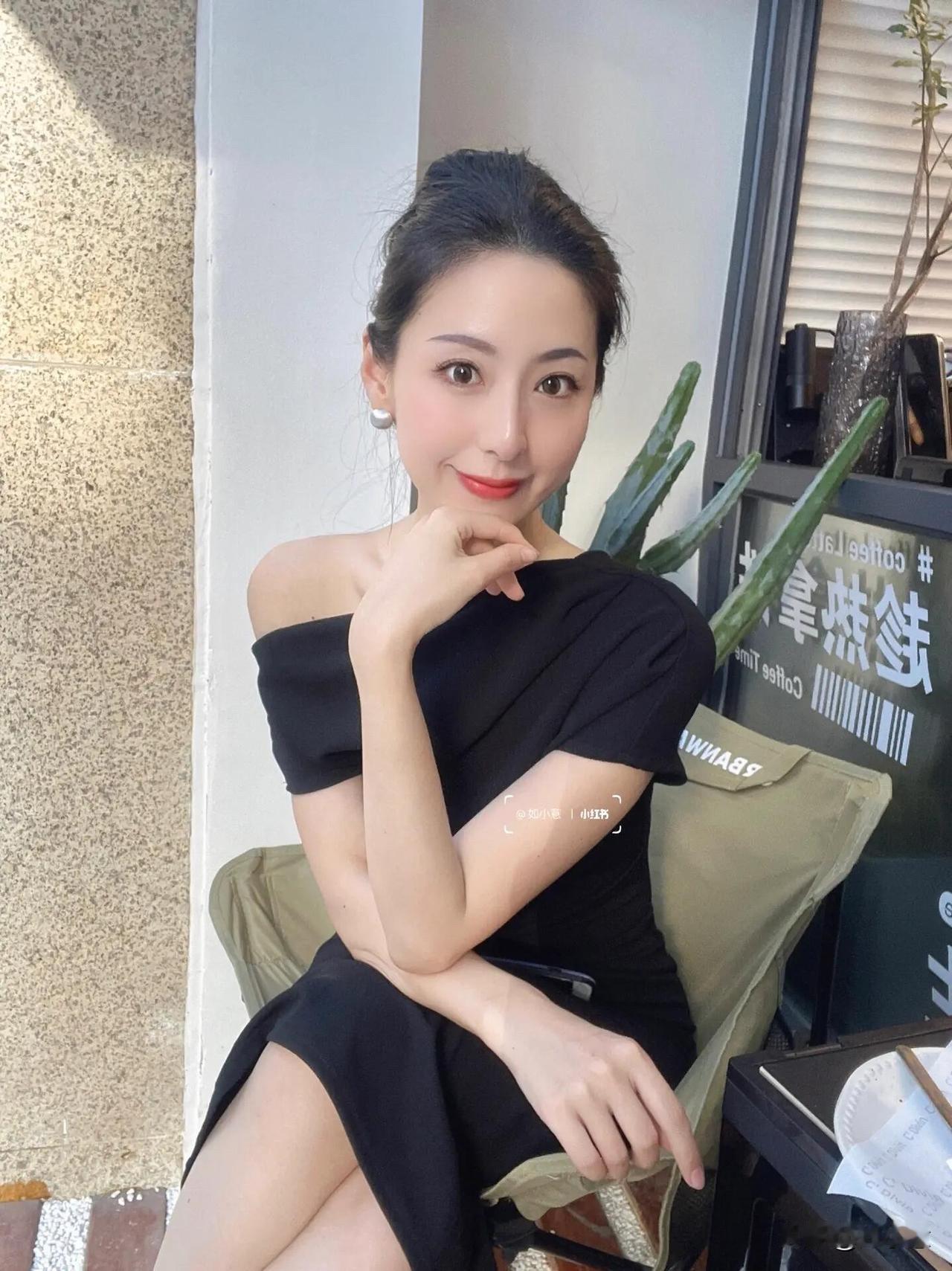 咖啡时间☕️记录一下好天气~阳光午后喝一杯咖啡真的很惬意好久没有这么放松过了