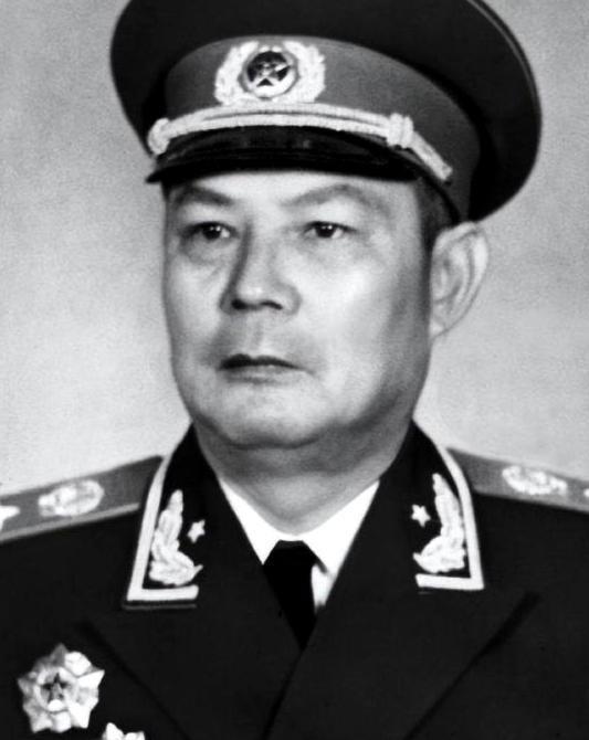 1974年，秘书向许世友报告，王震将军过几日将来拜访。待到约定之日，许世友满面春