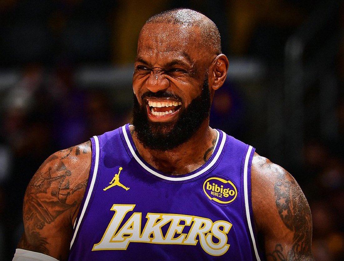 勒布朗连续9场比赛得分超过20分：31分，9篮板，6助攻，1记三分球26分，