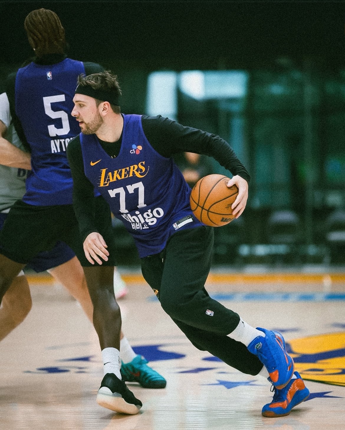 早上好啊家人们这么多天没比赛，你们都干点儿别的啥来代餐？