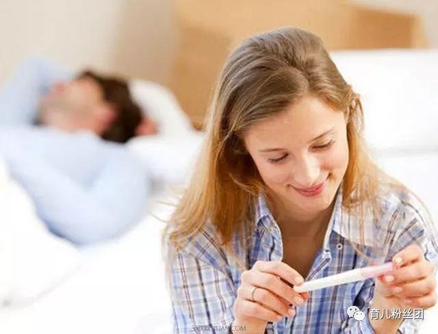 45岁孕妈拼3胎生“小棉袄”, 下地干活引早产, 孩子出生产妇哭了