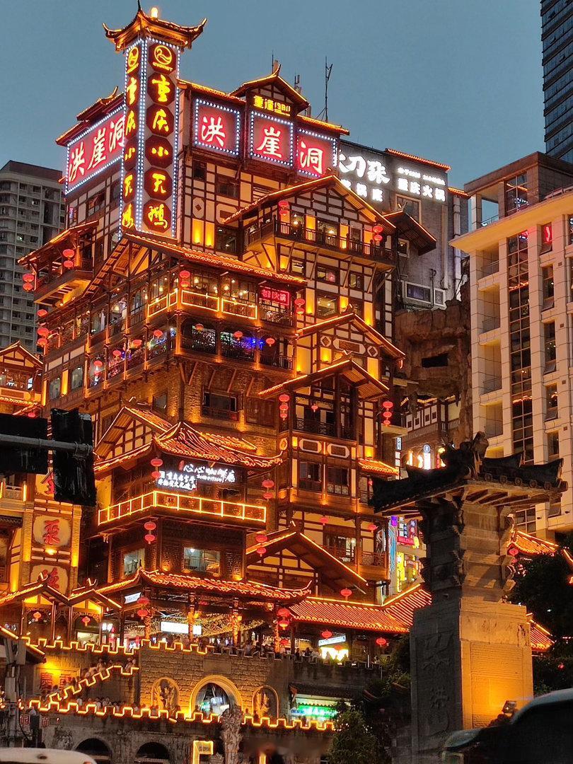 你有没有好奇过，重庆为什么是直辖市？30年前，我学初中地理时，就好奇过。不过，直