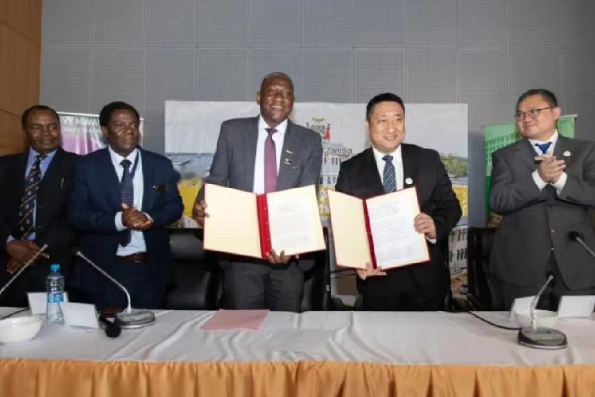 港媒:人民币国际化再下一城，赞比亚允许中企用人民币缴纳税款！1月1日，香港巜