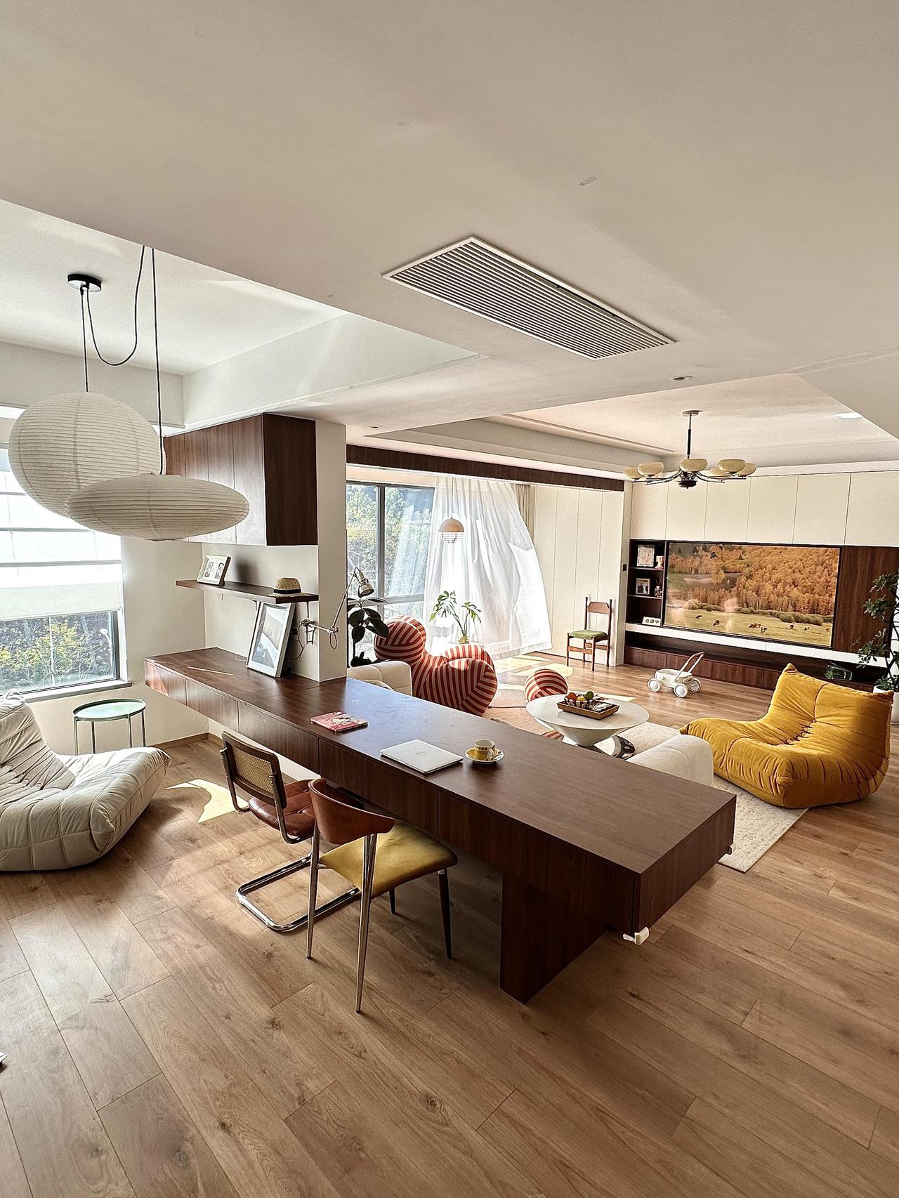 婆婆全款买的大平层，这太幸福了！143平的大平层，是婆婆买的婚房，真的已经很满