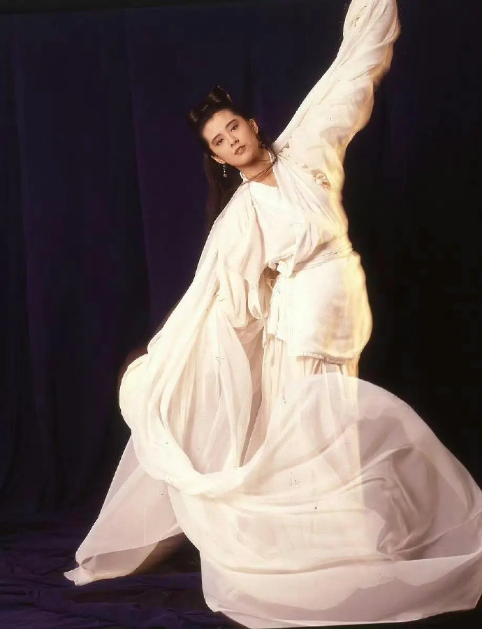 王祖贤版聂小倩试镜照19岁的她说是惊为天人一点不为过