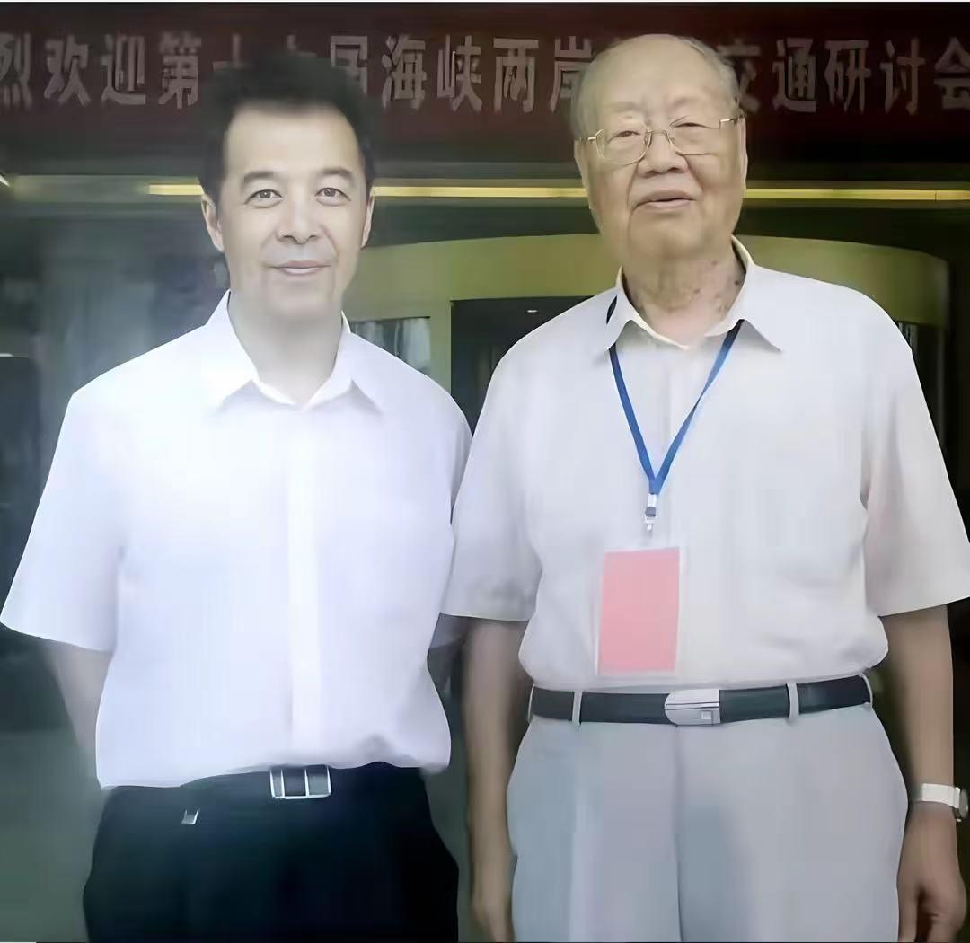 有人问我类风湿有哪些危害，我认为其最大坏处就是会毁掉家庭。从发病之初到关节肿痛，