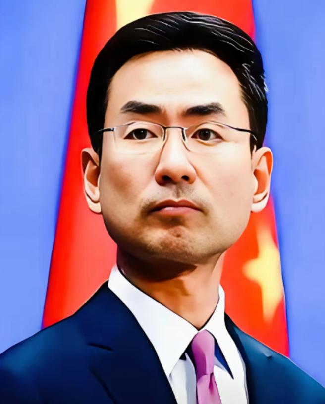 谁见过这么憋屈的事儿？人家军舰都堵到家门口了，第一反应不是抄家伙护家，反倒翻箱倒