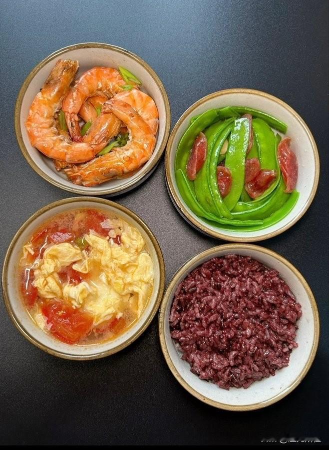理想的一餐，一餐，又一餐。