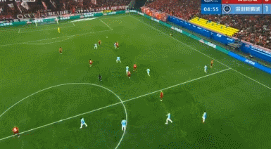 丢球真快！阿代米破门，成都蓉城0-1新深足。2026赛季中超揭幕赛由成都蓉城主