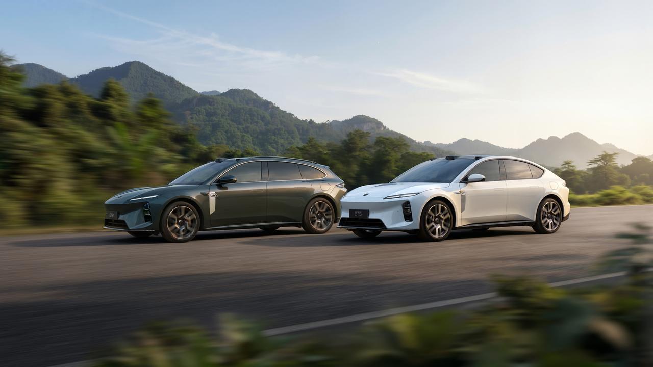 进入4月之后，蔚来开始频繁上新。他们在「5566」布局有四款车。中端车型其实是各