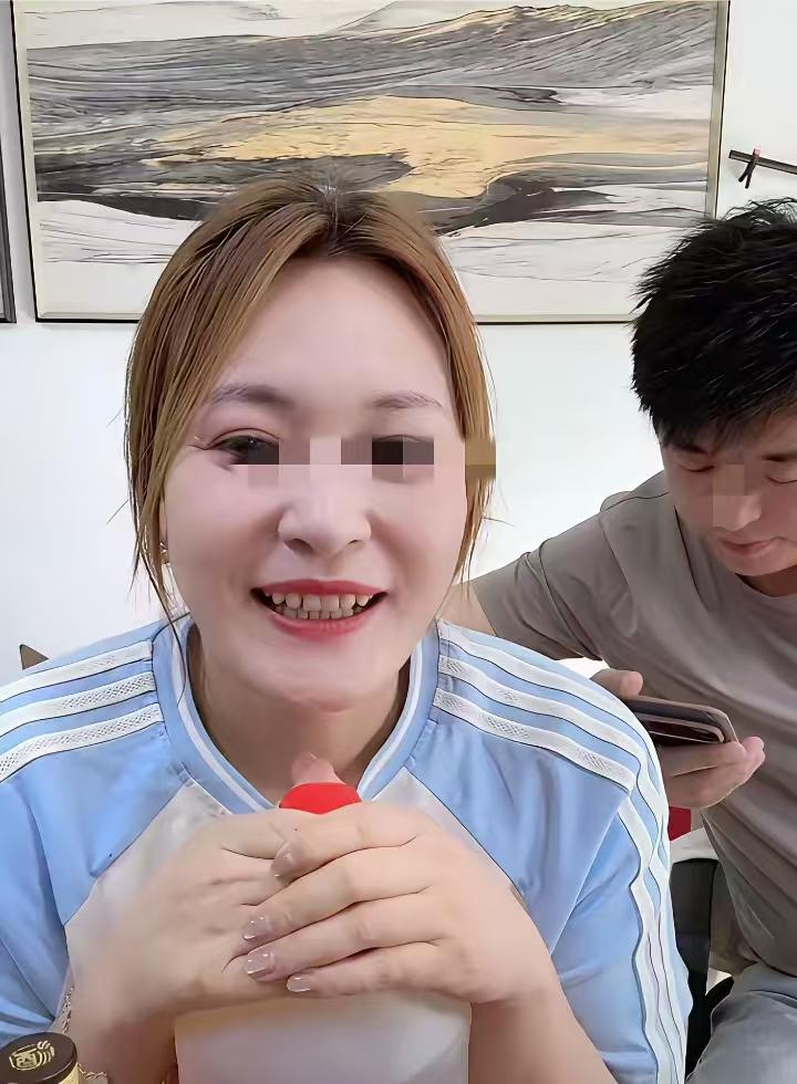 伦巴这两天心情很是郁闷？前段时间被他自己不停的闹，才势会逐渐，逐渐退下去，所以做