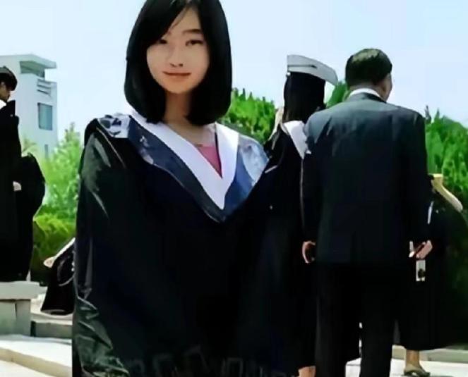 2008年，山东大学一个女孩，梦里佛祖轻声说：“你是我座下的童子，该回来了！”