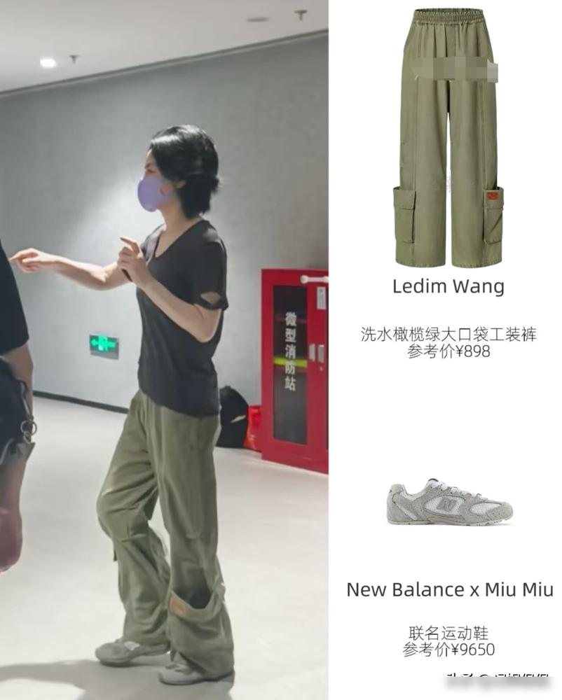 王菲最近一张街拍，又火了。一件破洞T恤，一双运动鞋。看着普普通通。懂的人去