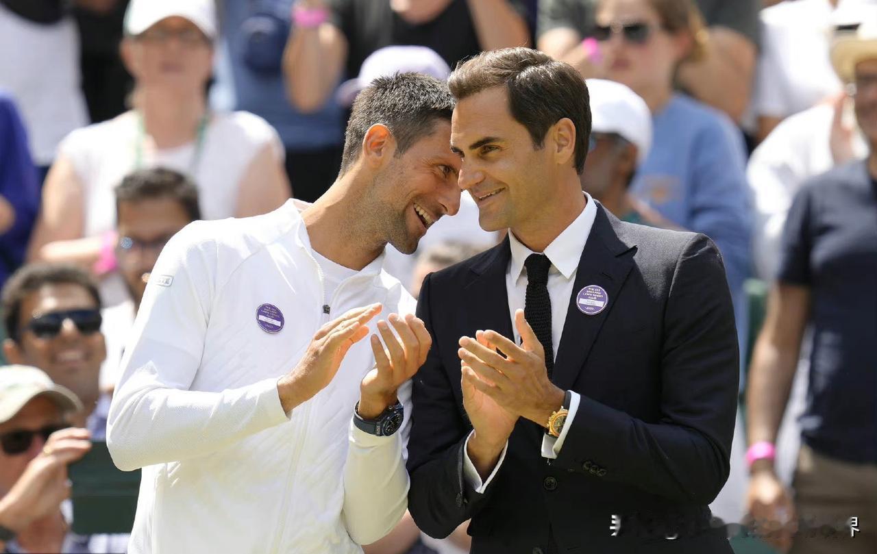 德约科维奇一定是网球史上最幸运的传奇人物。他与其他两位巨头的那些史诗级对决中，