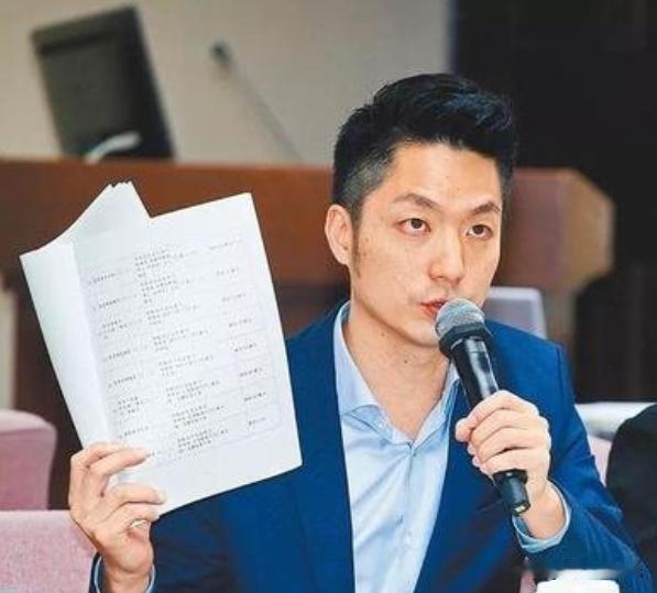 原本以为国民党年底九合一选举，彰化县长候选人魏平政的压力最大，但是现在看来，恐怕