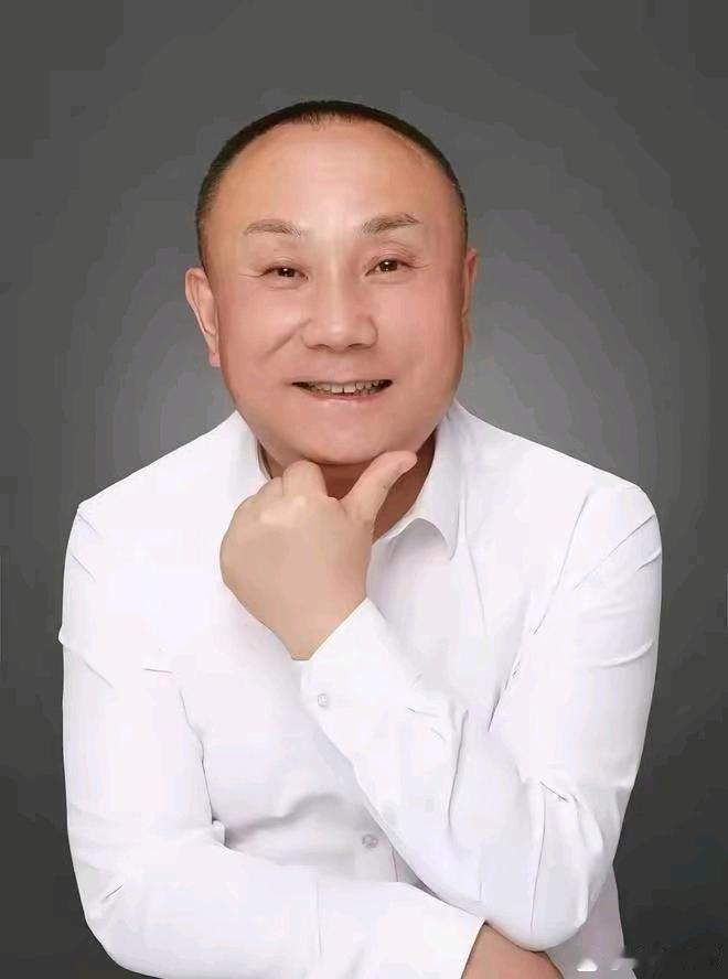 西安赛格这次真的惹麻烦了，这次麻烦的根源是严鹏。早年他手握四百余家线下门