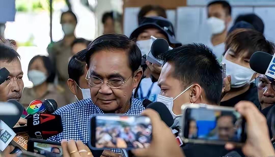 泰国大选要变天？家族集体倒戈背后，是旧政治的最后挣扎！现在去泰国逛一圈，不