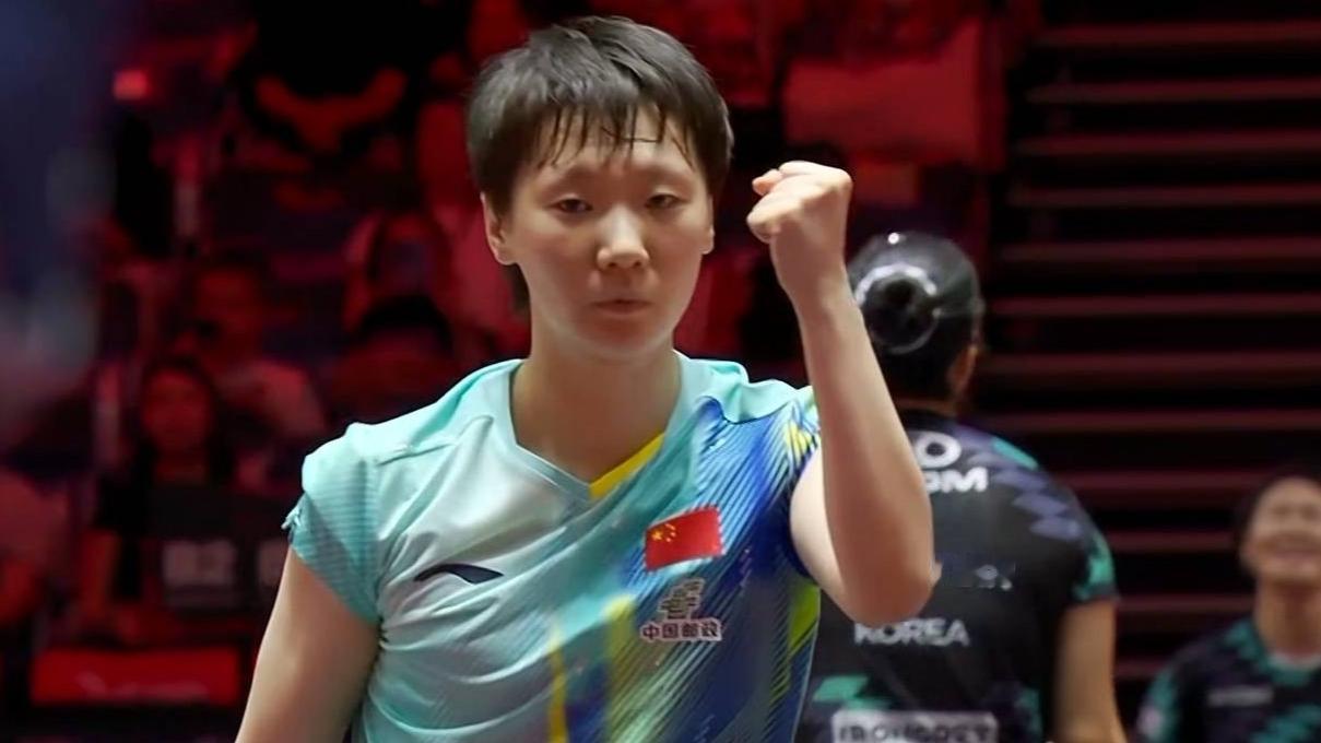 新加坡大满贯最新战报！国乒传来好消息，王曼昱3-1逆转，单局轰出19-21！