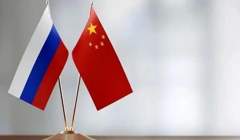 别说大规模军援了，哪怕咱们稍稍给俄罗斯点军事支持，他们也不会打得这么狼狈。可为啥