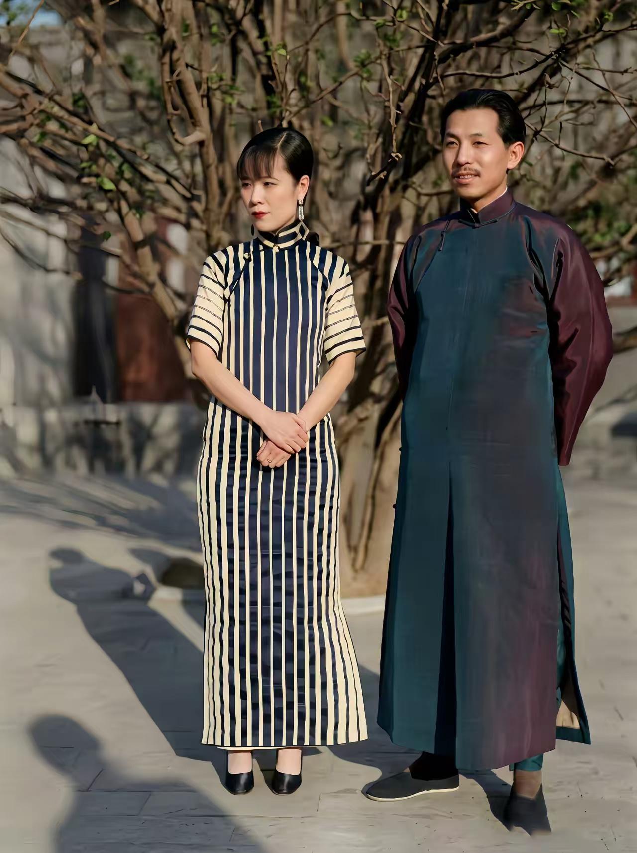 素雅旗袍，笔挺长衫，1931年北平的深宅大院里，30岁的张学良与34岁的正室于凤