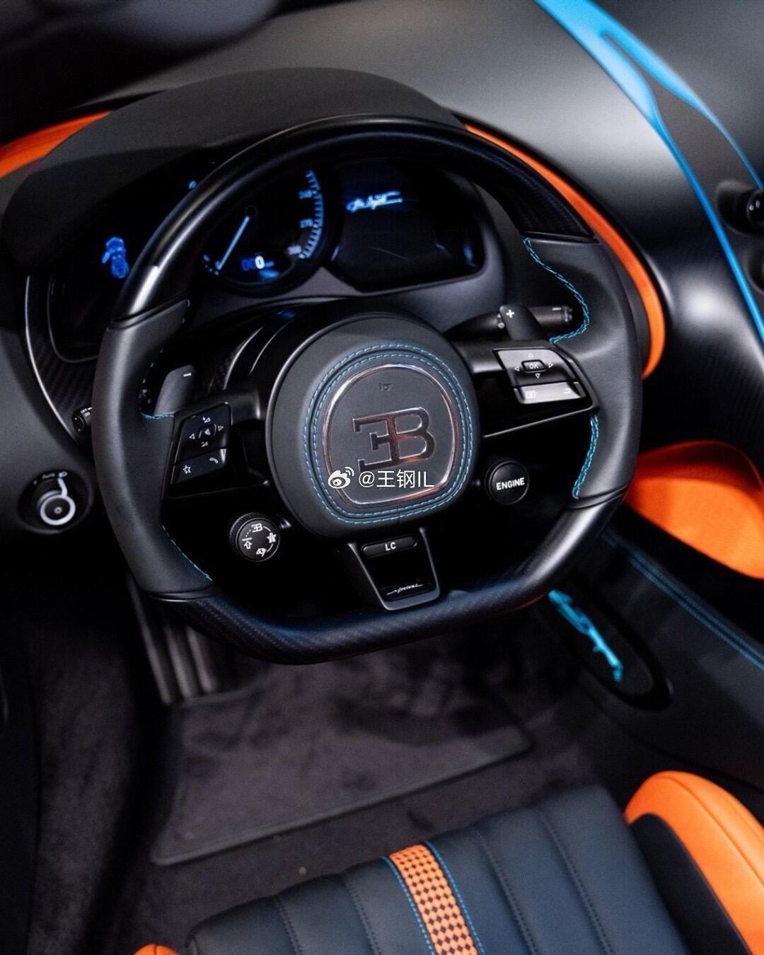 布加迪Mistral，静态感受这辆终极敞篷超跑，布加迪米斯特拉尔（Bugatt