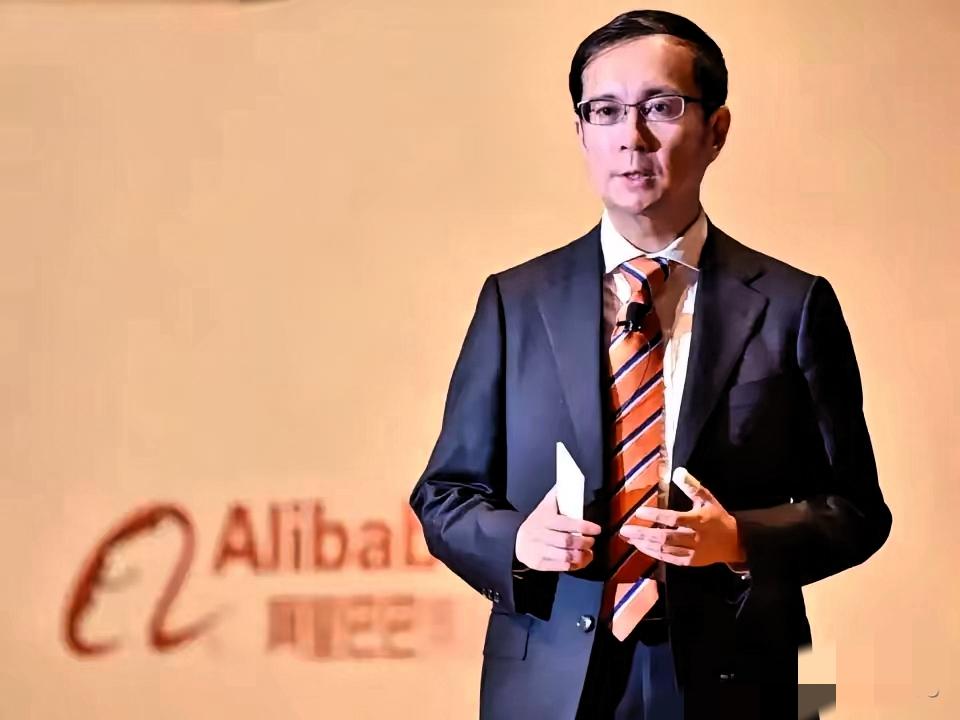 阿里前CEO张勇终于买房!4911万香港置业,却暴露更狠的算计阿里前CEO