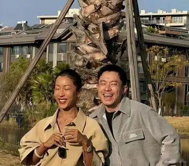 吉克隽逸这老公审美真的好清醒👍不执着白幼瘦那套标准。老婆健康有力量感就够。身高体重不卡条条框框，高