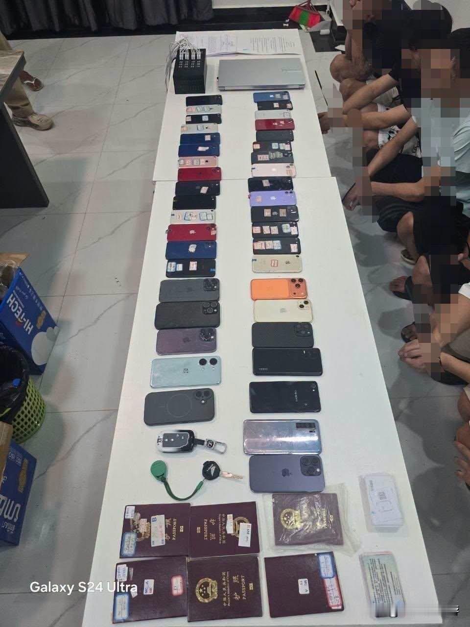 震惊！690部手机、5台电脑西港警方端掉电诈窝点！柬埔寨西哈努克省宪兵近