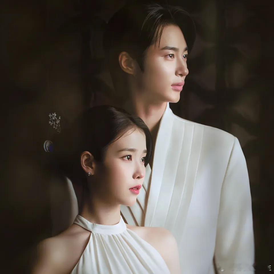 《名利场》意大利版将《21世纪大君夫人》列入“今夏流媒体必看10部完美韩剧”