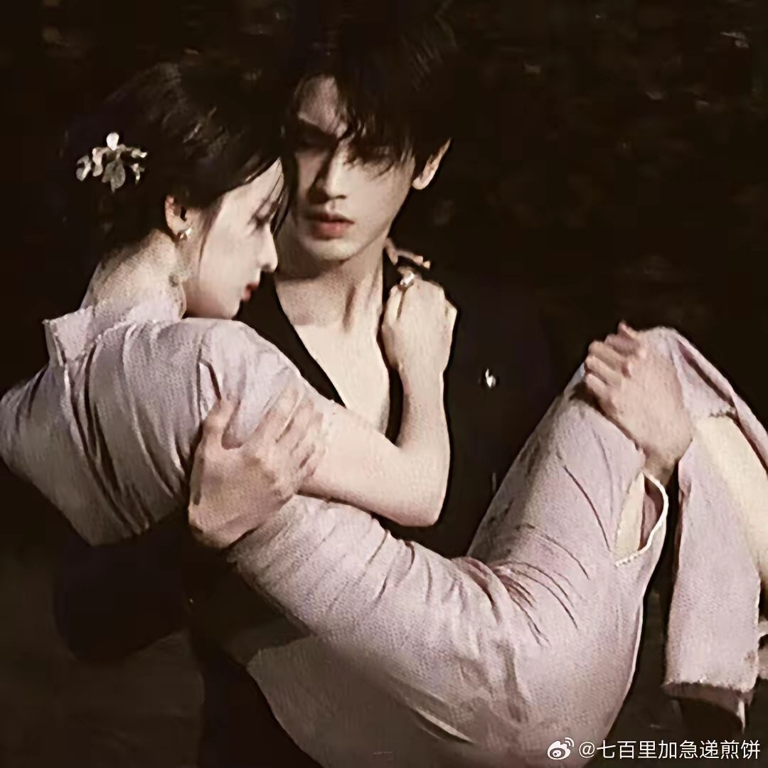 《归鸾》感觉是磕不动。蹲一个《这一秒过火》吧王楚然今年凭借《成何体统》也是小火了