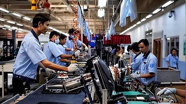 越南摇身一变,成为美国的“大客户”,俄方的脸色,立马变了
