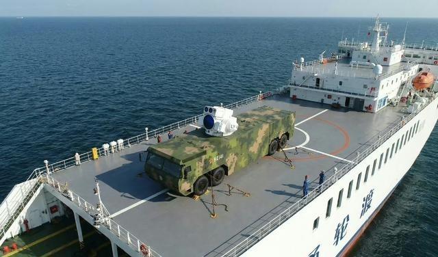 再一次的陆炮上舰，只是这次已经是激光炮。而这次的舰艇，是我们大型民用轮渡船。用民