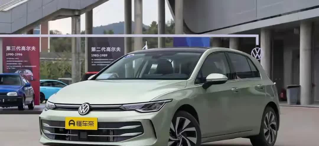 今天来讲讲如何通过油门来控制车速。要是你在路上看到一辆车，其刹车灯老是亮着，