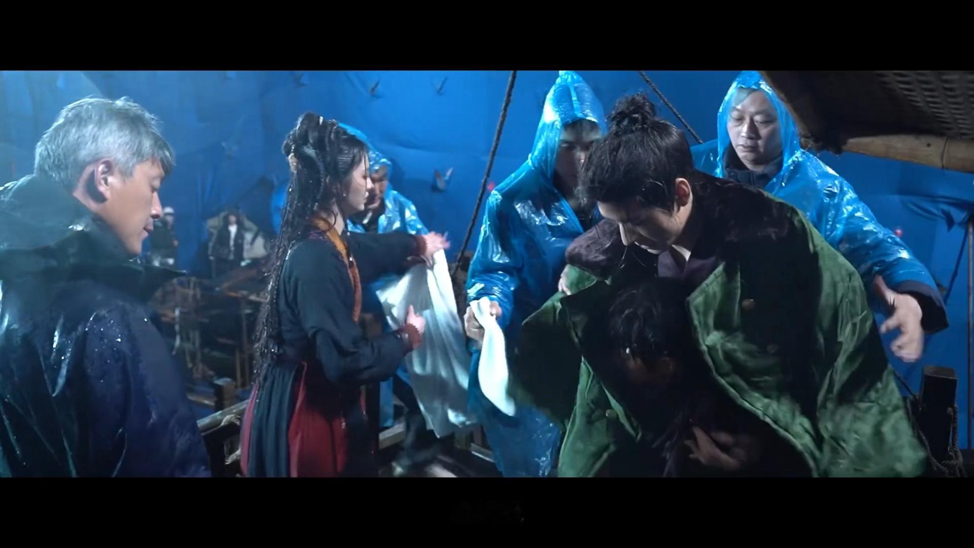 们俊子就是这样很会照顾人的大哥哥🥹🥹🥹等我小了也要被龚俊搂在怀里喂水喝等我