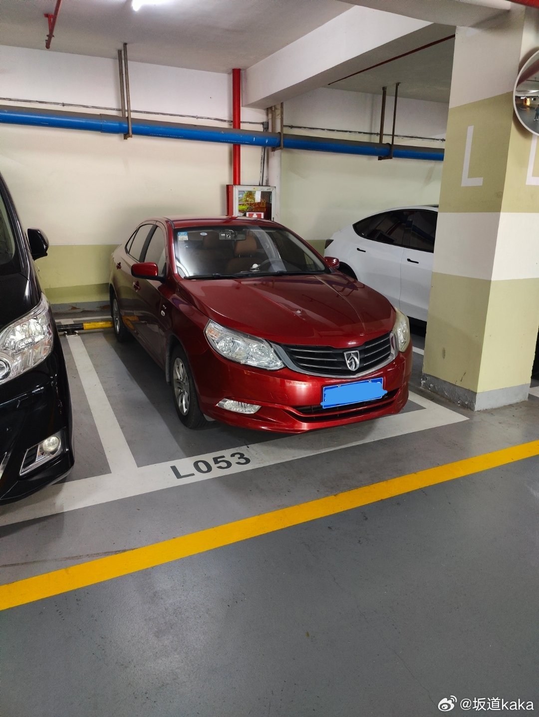 电商又要干废一个行业：大城市的小汽修店。今天上午试着自带材料，找小汽修店换下机油