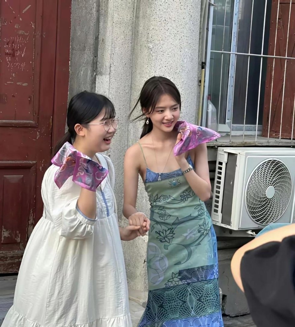 任敏现实中好好看啊，身材好好​