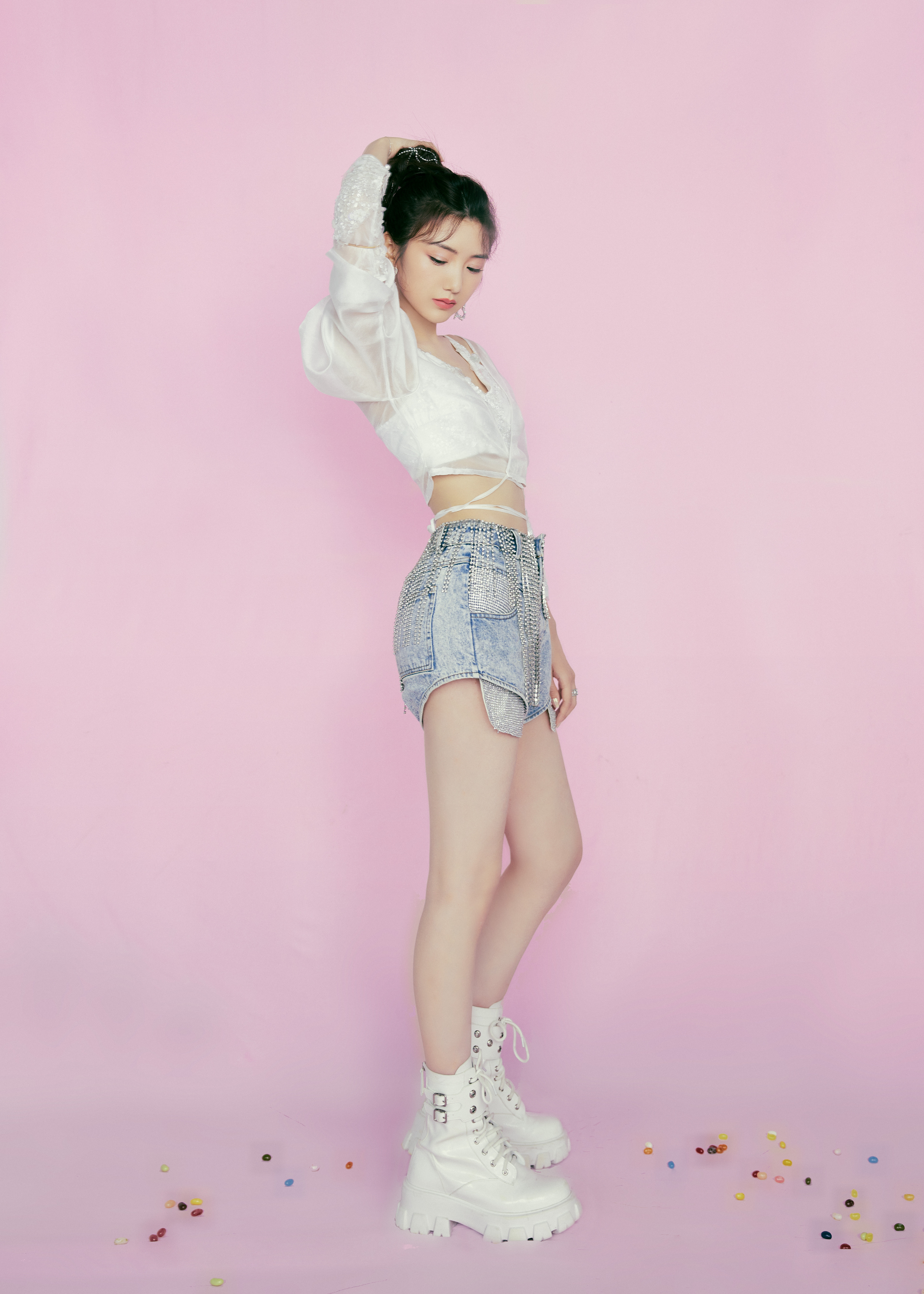 毛晓彤无中生有毛晓彤女装牛仔裤