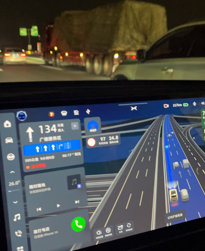 高速对小鹏ngp的真实测试，评价不高。前几天回家，580max上海回湖北往返，