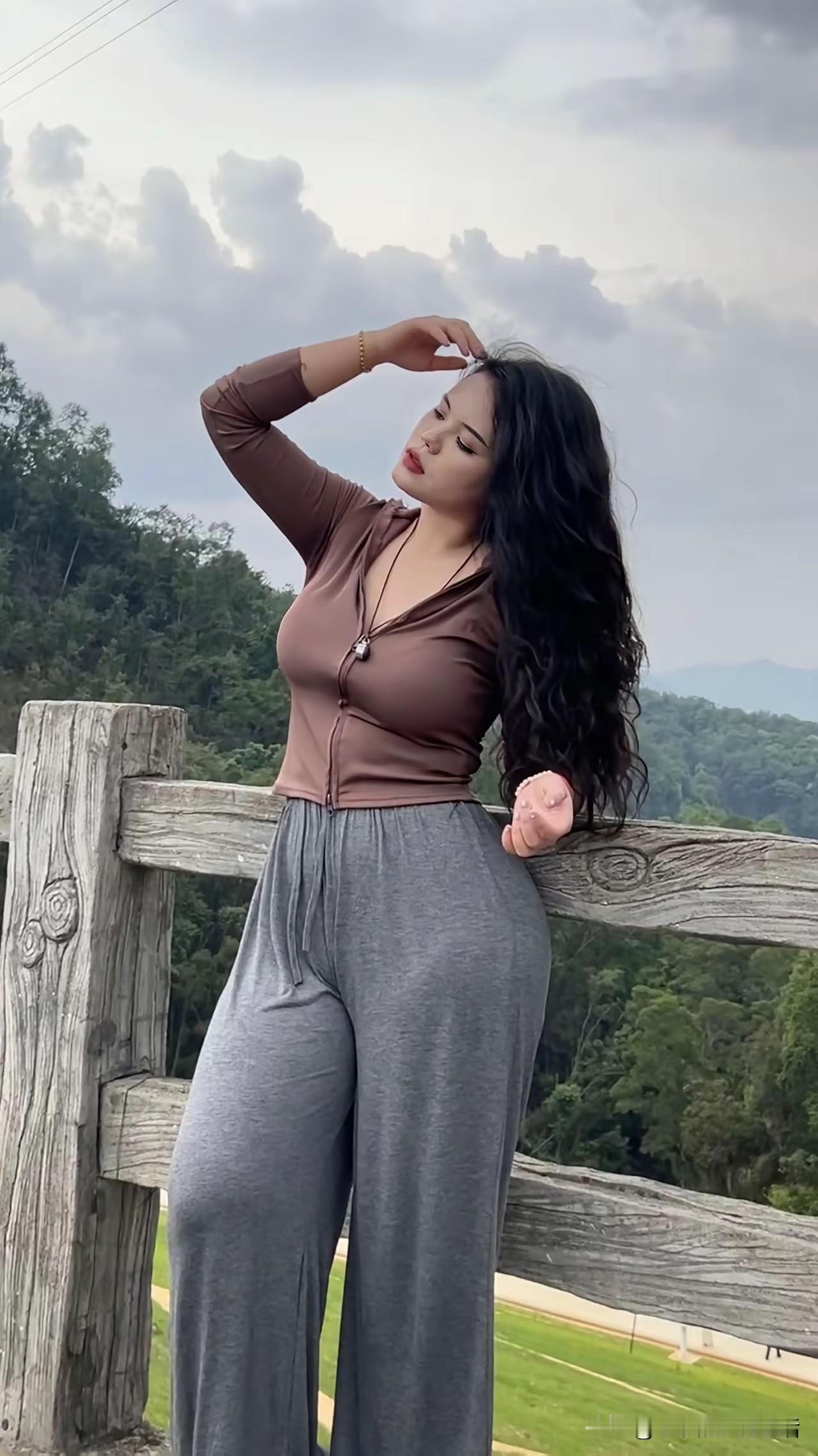 一个女人要有翻篇的能力不依不饶画地为牢我们翻篇的速度越快我们人生的进步