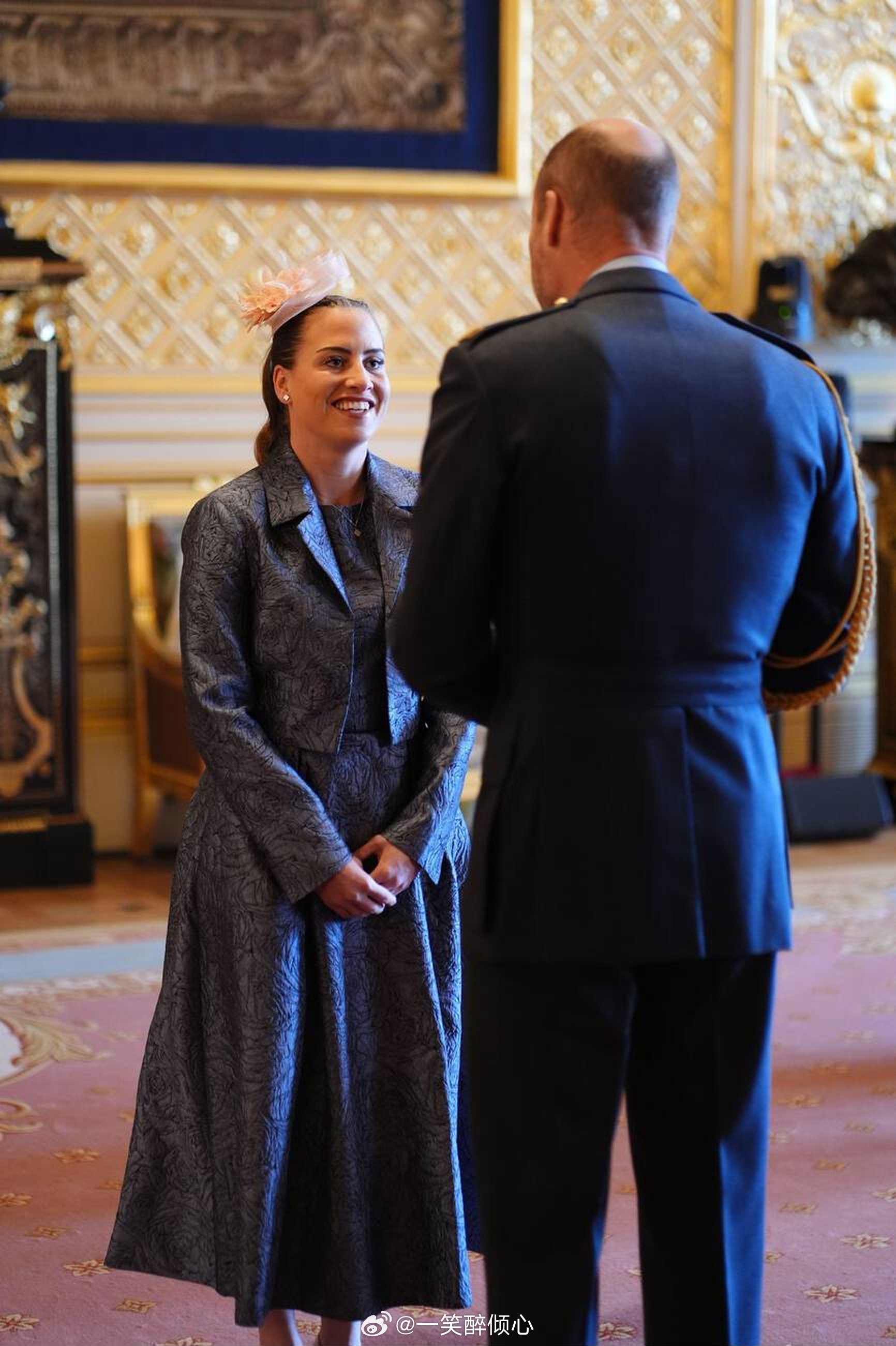 威廉王子今天威廉王储代表查尔斯三世在温莎城堡主持本年度第3️⃣场授勋仪式，英