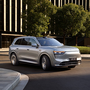 问界第100万辆整车下线，从首款交付到破百万仅用46个月，硬生生拿下全...