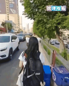 日本女网红在秘鲁污蔑当地街头小贩是骗子，视频发上网后反遭网友批判谩骂。她立刻拍了