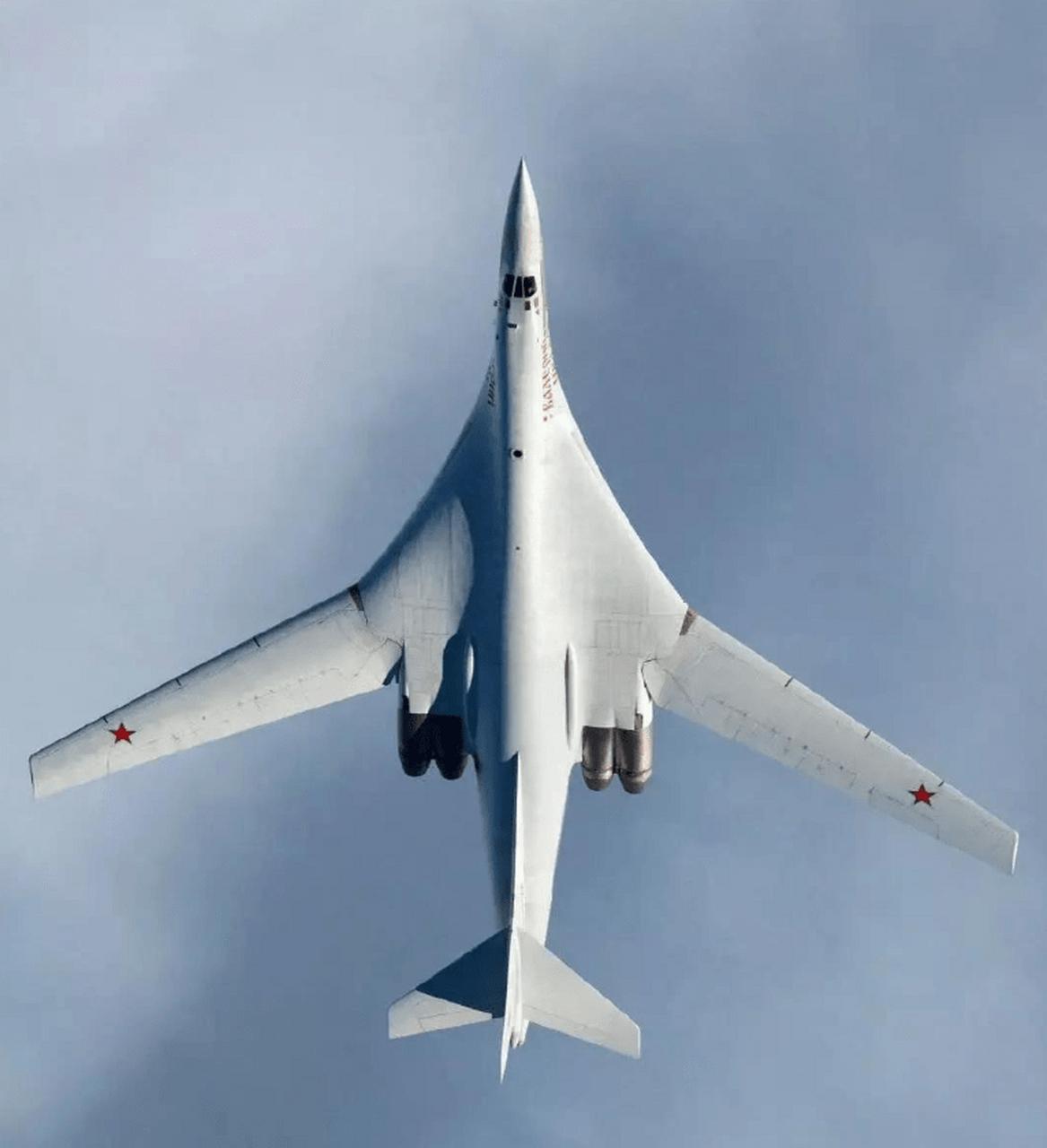 为什么说图160轰炸机再过十几年也不会过时? 很多人疑惑，在动不动就讲究“精