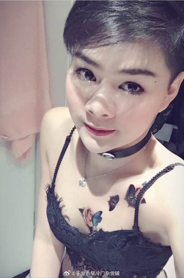 王室王室泰国王室奥拉侬老照片：2016年奥拉侬小主在德国的“秀女训练营”的私照