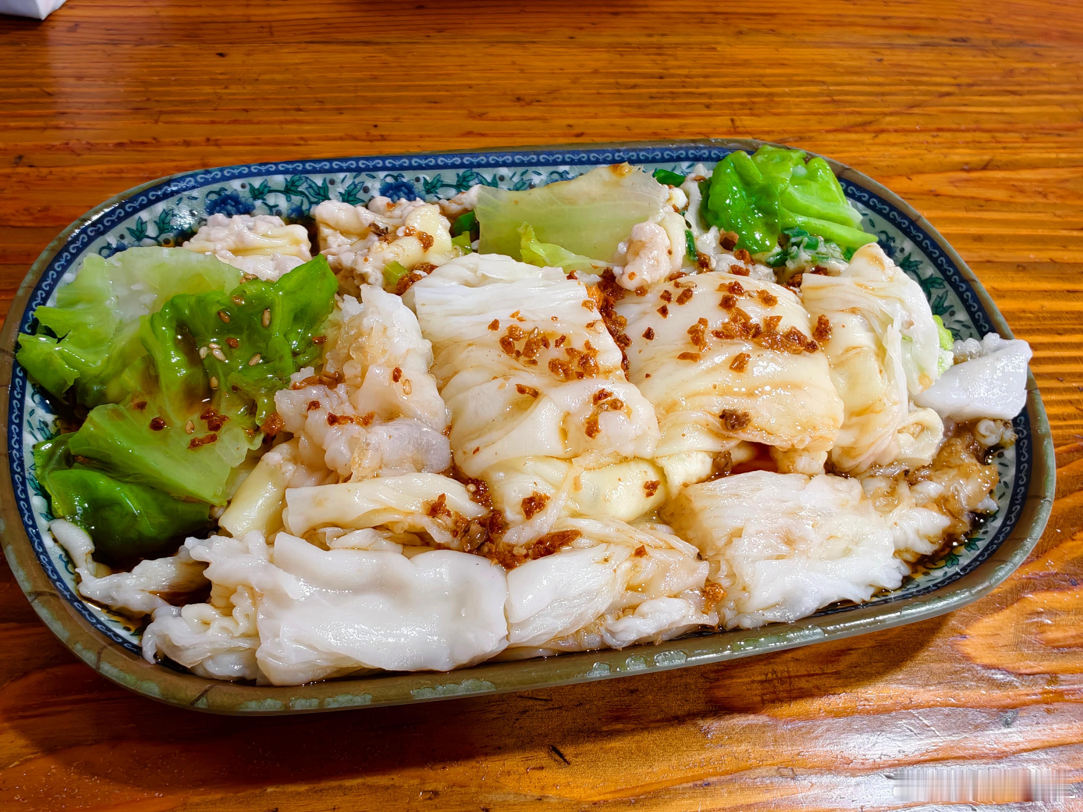 晒个早餐吧。你们早餐一般吃啥？？