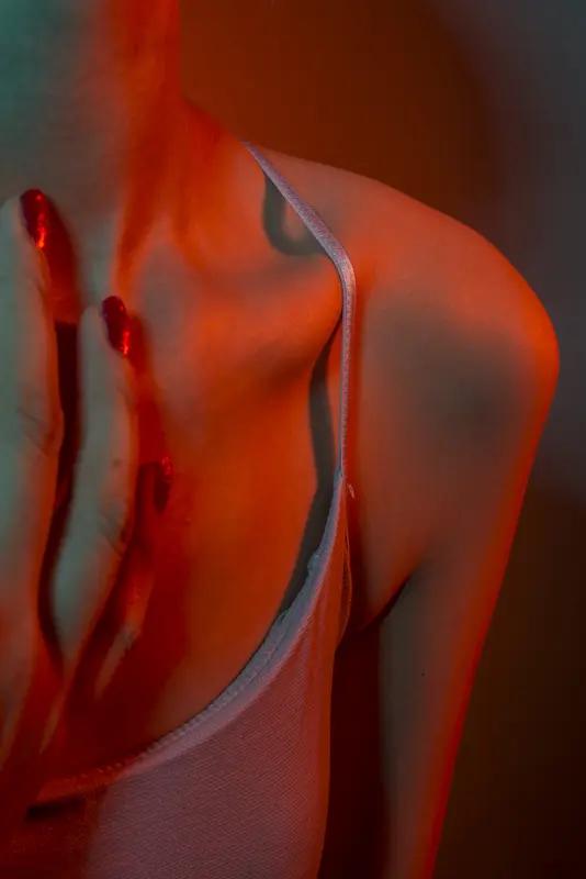 3月1日，中国军号发布的视频刷屏了。那句“对于那一天，我们不期待，但绝不惧怕”，