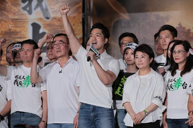 抛“倒阁案”，蒋万安为何明知不可为而为之？赖清德嫡系子弟兵林俊宪认为，蒋万安以台
