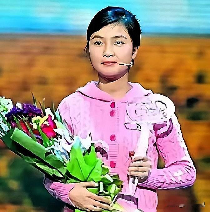 五岁被送养，守瘫痪养母十余年，这个山西女孩的一生太戳人1996年，山西1女